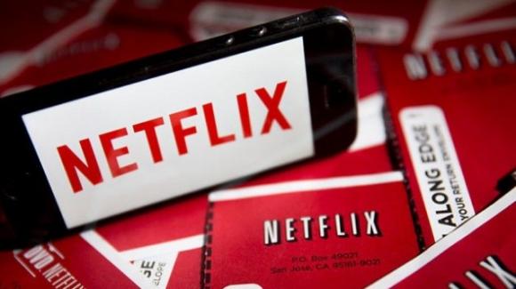 Netflix: bad quarterly, collapse on the stock market.  Draconian corrective measures are in the offing