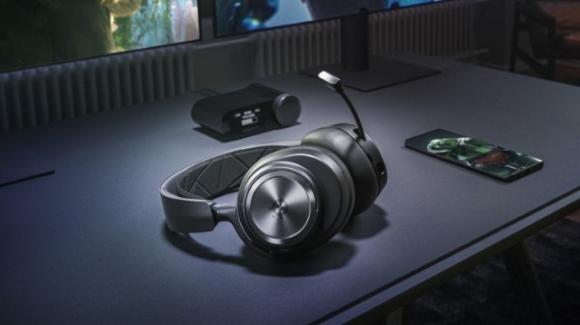 Artic Nova Pro: SteelSeries' new premium gaming headphones are official