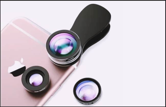 Accessories iPhone 6s with additional clip-on lenses