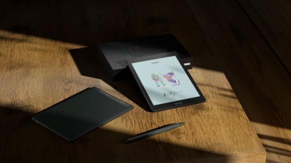 Boox Nova Air C: the official color e-reader that also acts as a notepad and album