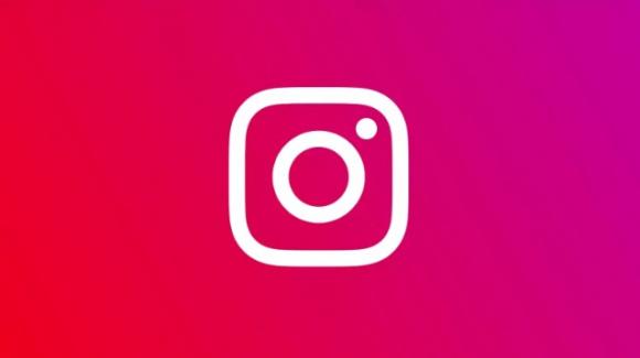 Instagram: test support for charity cause, rumors on sharing via QR and exclusive tab