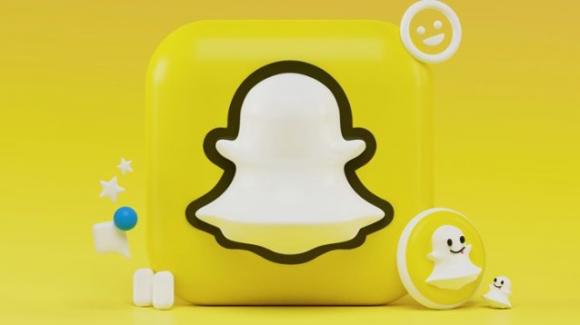 Snapchat, off to social shopping: the Poshmark Mini and the eBay sticker are official