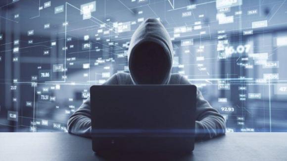 Warning: some viruses target social accounts and home banking