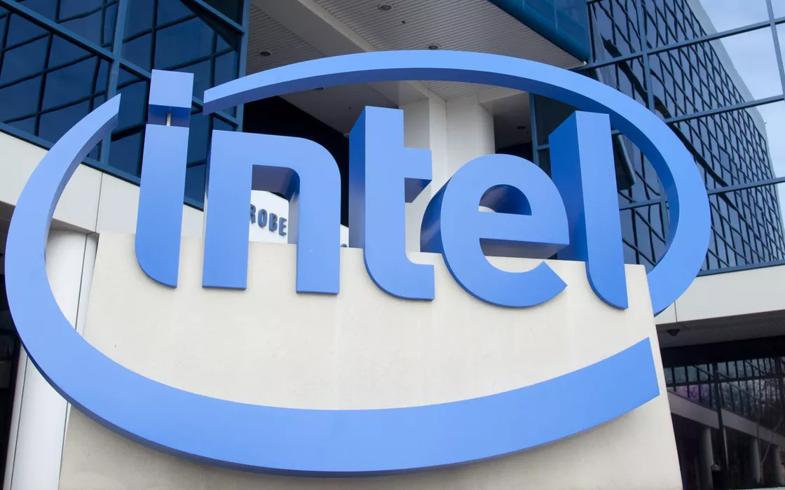 Intel, blocked the sale of some processors: here's what happened