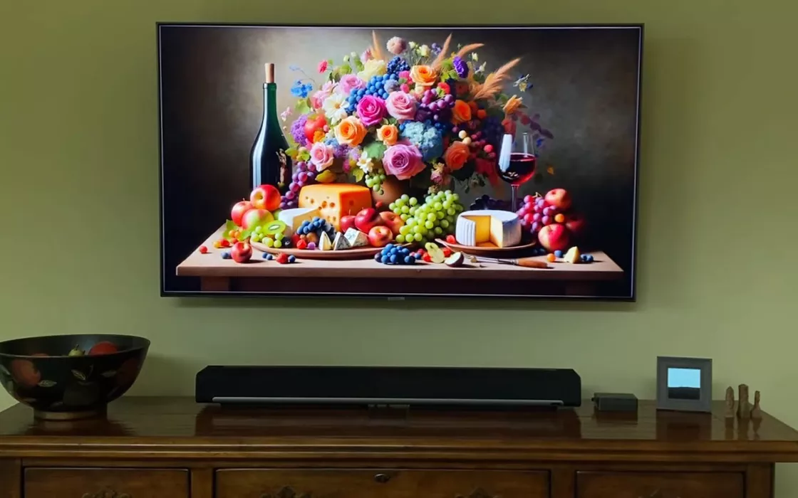 The TV listens to you and thanks to Raspberry Pi it generates quality images