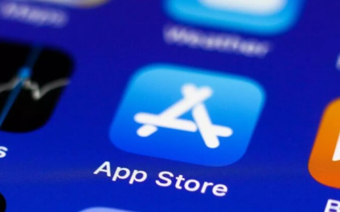 There was a cryptocurrency app on Apple's App Store that stole $100,000