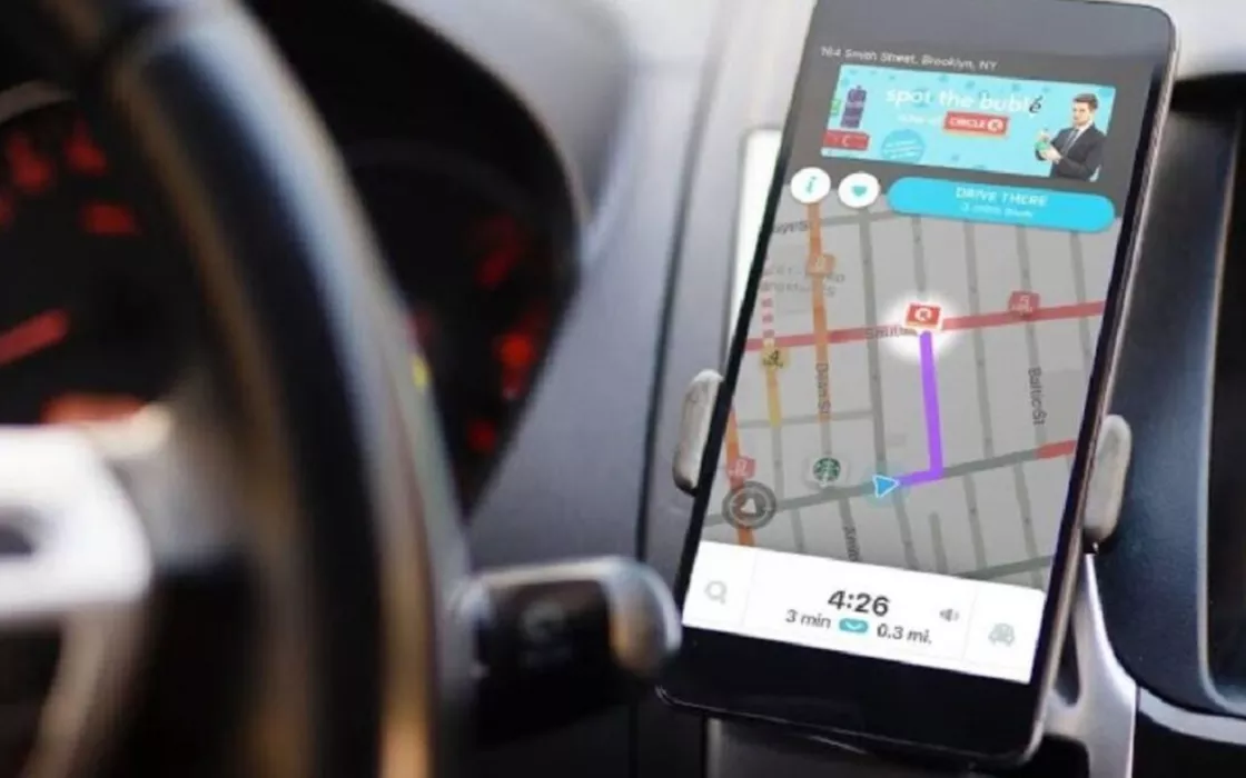 Waze challenges Google Maps with its new driving alerts