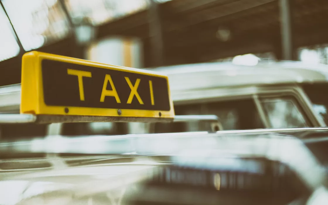 Taxi software hacked: data of over 300,000 passengers stolen